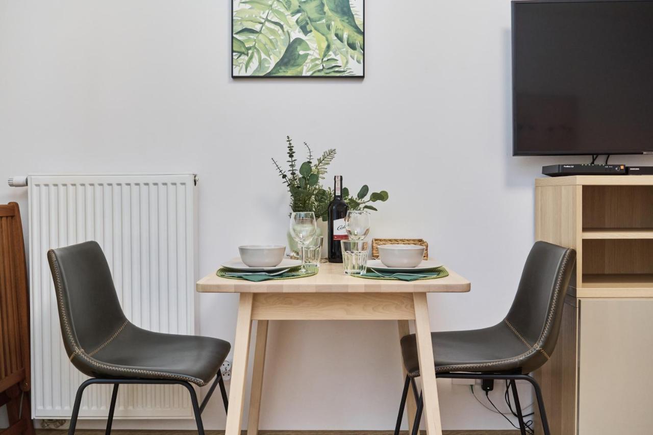 ורוצלב Riverside Apartments Na Grobli By Noclegi Renters מראה חיצוני תמונה